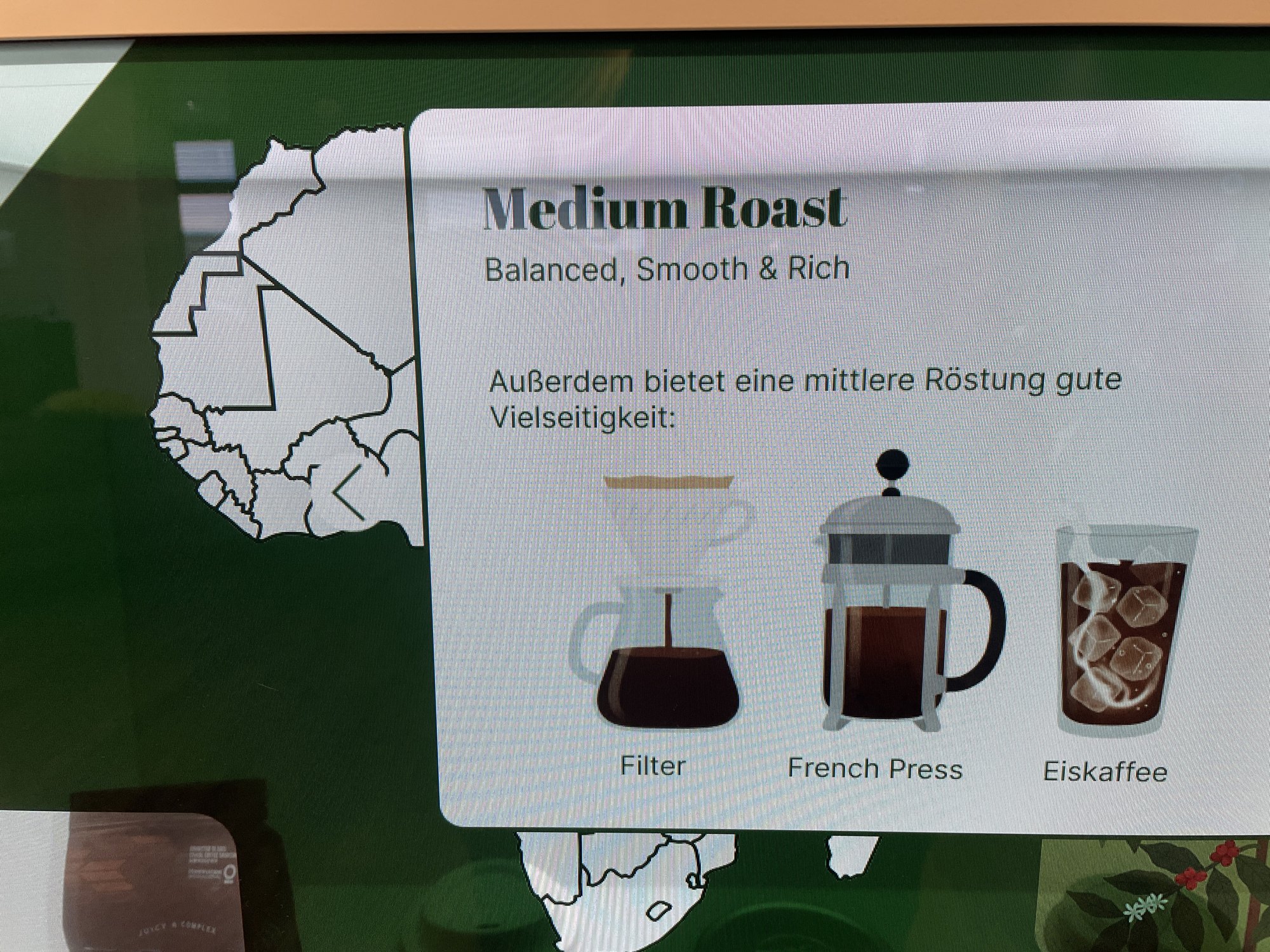 Close-up of a medium roast info card with brewing method illustrations
