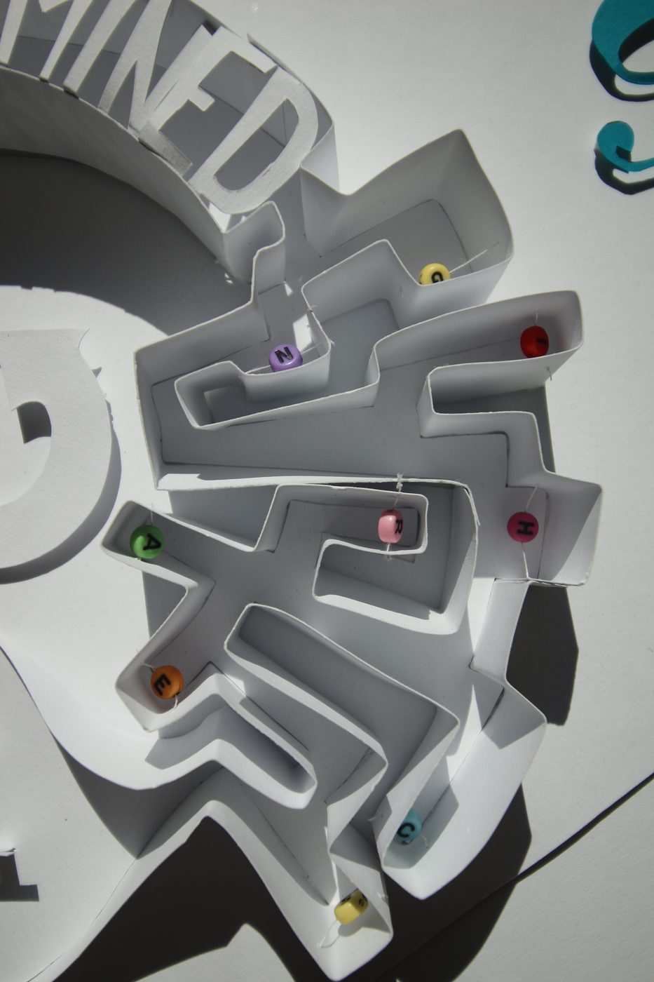 Top view of the maze with the beads